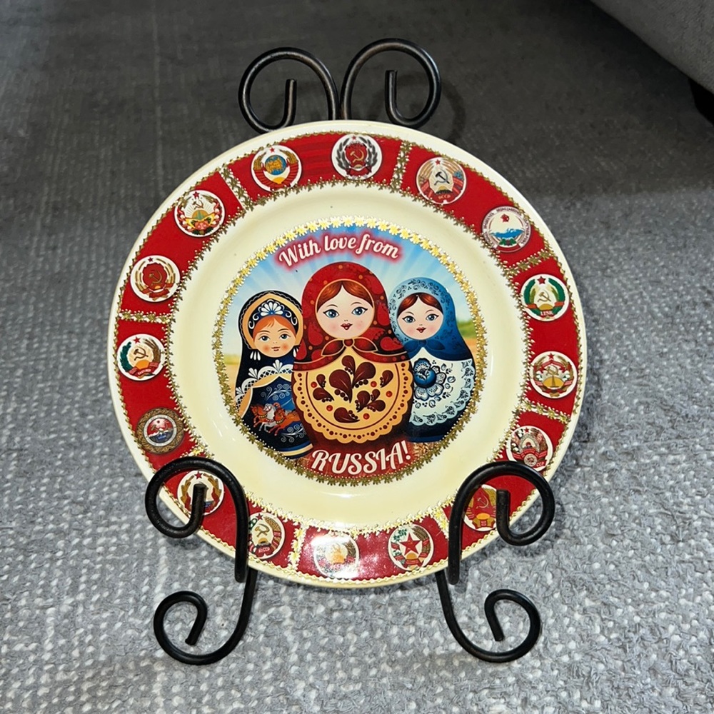 With Love from Russia Plate with holder